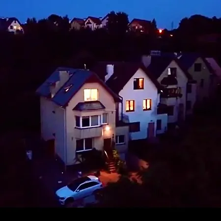 Familia Na Wzgorzu 3 Z Sauna I Sala Zabaw Dla Dzieci דירה *