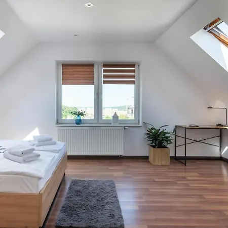 Familia Na Wzgorzu 3 Z Sauna I Sala Zabaw Dla Dzieci גדינייה